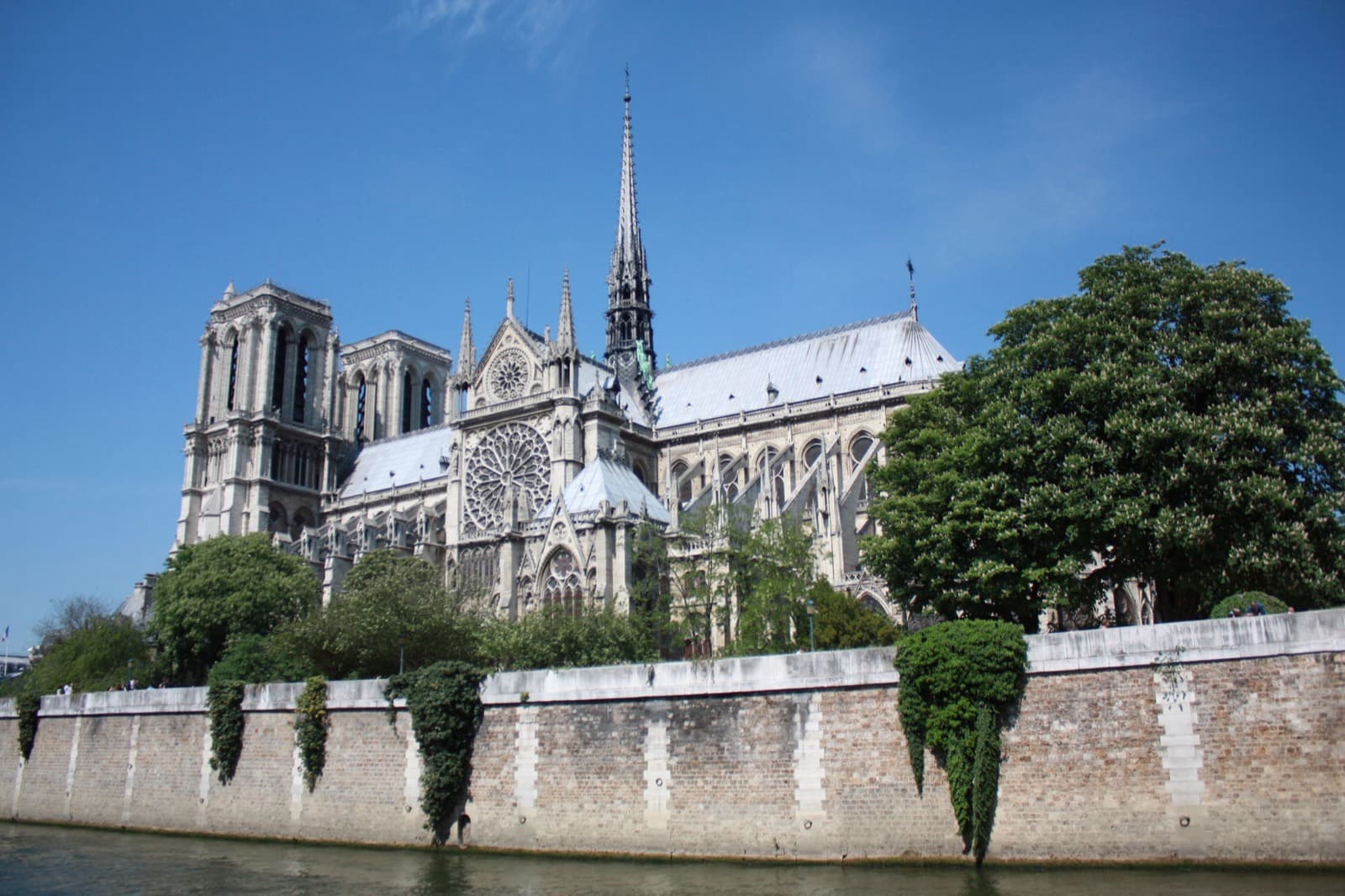 Notre-Dame seen from the Seine riverside