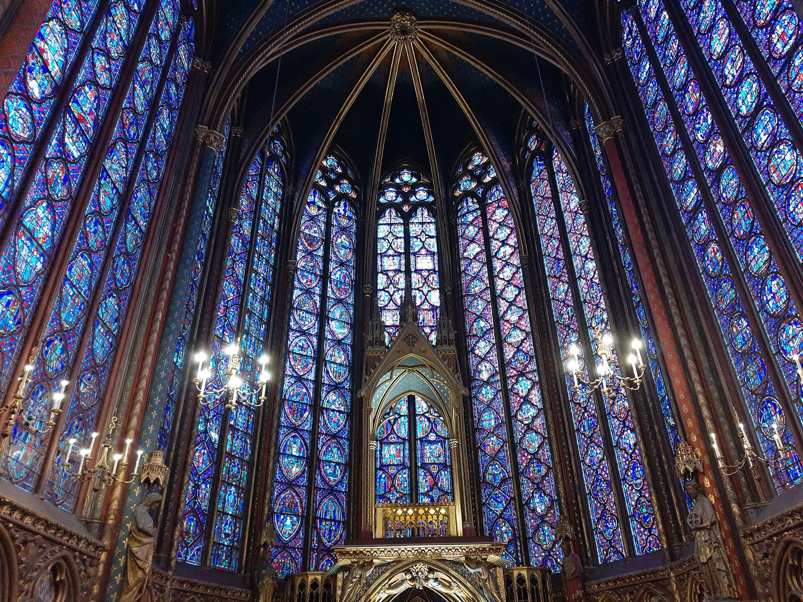 Stained glass of the Sainte-Chapelle upper chapel